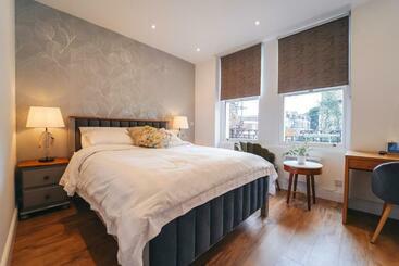 تختخواب و صبحانه The Avonmore Olympia