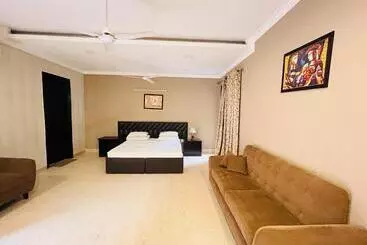 هتل Abode Residency Safdarjung Enclave Near U S Embassy Delhi