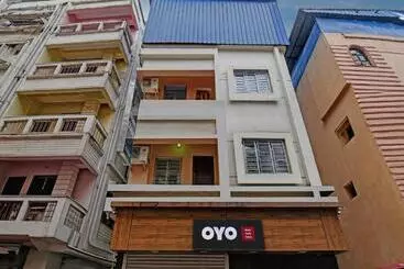 Hotel O Dash Living