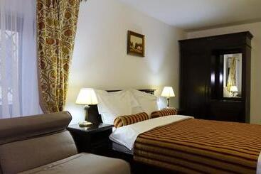 پانسیون Vila Leonida Resort Leonida