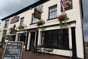 Hotel Star Inn