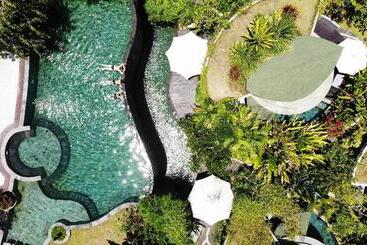 Hotel De Moksha Eco Friendly Boutique Resort