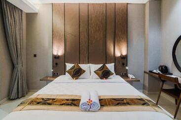 فندق Padmasari Resort Lovina