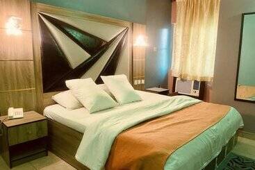 De Geogold Hotels And Suites