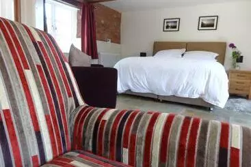 Aamiaismajoitus (B&B) The Old Dairy At Bishops Barton