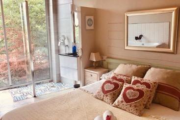 Хостел Les Suites