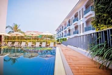 בית מלון כפרי Damrei Angkor