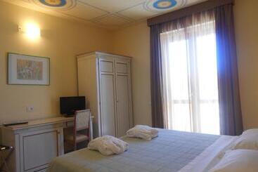 בית מלון כפרי Saturno Fonte Pura