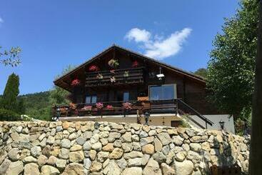 Bed and Breakfast Le Chalet De Doucy Bardet