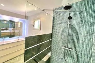 ベッドアンドブレックファースト Villa La Source 83   Room Close To St Tropez