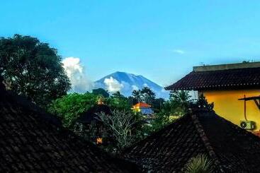 Pensjonat Nobody Inn Bali At Arya Guest House
