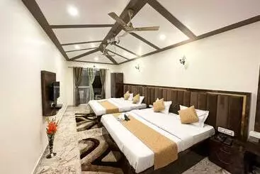 Hotel Saanjh Riverside Resort