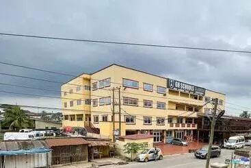 Hotel Seven Brothers Apartments