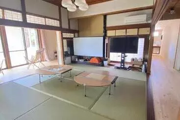 Majatalo ゲストハウスkotokoto