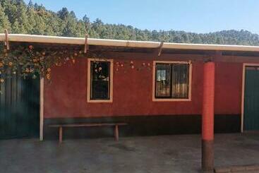 Panzió Casa Del Bosque 2