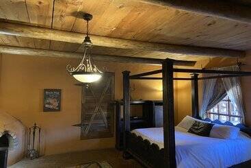 Bed & Breakfast The Trois Estate At Enchanted Rock