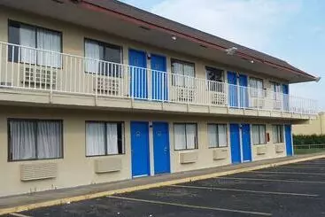 Hotelli Budget Inn Alexandria