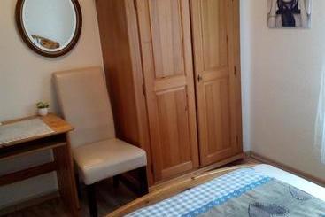 Отель Dom  Betzdorf