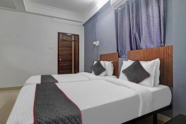 Collection O Sunrise Hotels