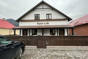 بنسيون Kata   Lak