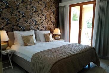 Bed and Breakfast La Ruelle Van Uchelen