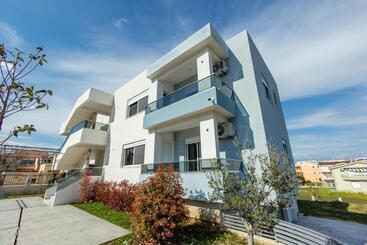 Majatalo Deron Apartments