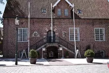 Hotelli Gastehaus Zur Linde