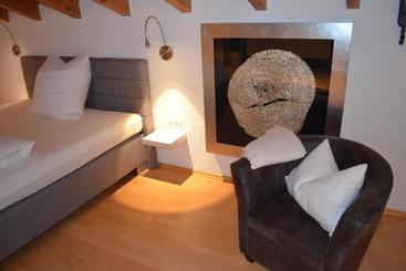 Отель Prinz City Apartments Mit Klimaanlagen