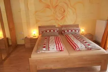 ホテル Wagners Apart