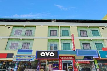 Hotel Spot On Padinjarekara Tourist Home