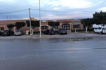 Aparthotel Restaurante Cafe El Balcon