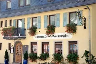 Retkeilymaja Gasthaus Zum Goldenen Hirschen