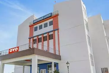 Hotelli Flagship Ck Inn Near Chaudhary Charan Singh International Airport