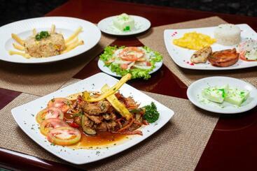 Отель Palmarena Plaza Rodadero