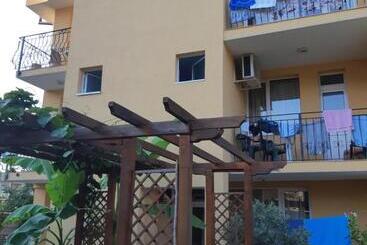 Bed and Breakfast къща за гости матеви