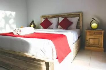 Pensió Taju Guest House