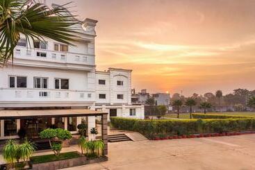 Hotel Ananya Regency