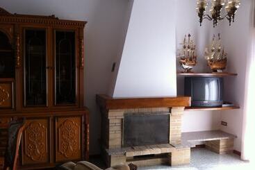 Отель B&b Da Leo