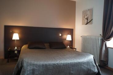 Отель Du Golf De Clécy