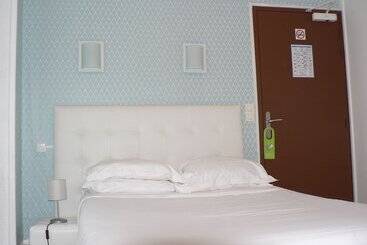 בית מלון כפרי Les Alizes