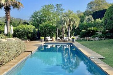 فندق Toile Blanche