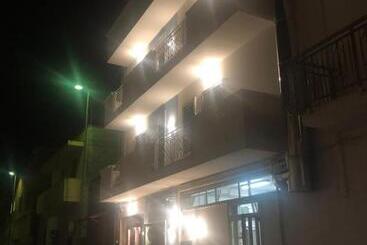 酒店 Albergo Piazza Risorgimento