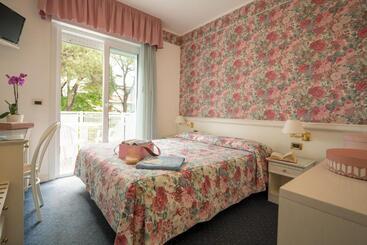 בית מלון כפרי Astro