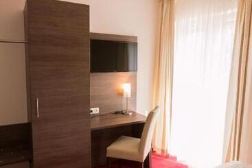 酒店 Restaurant Jaegerhof