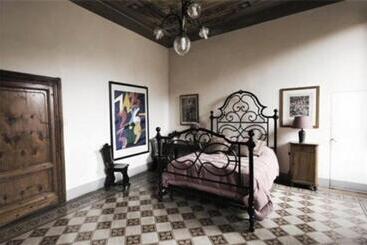 Otel B&b Canto Alla Porta Vecchia