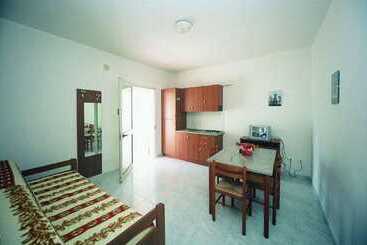 בית מלון כפרי Villa Carabella Residence