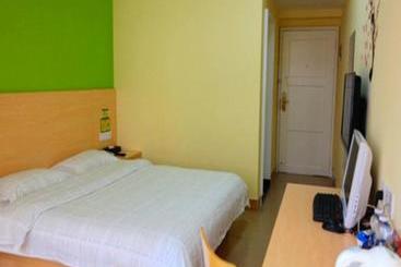 Hotel 8 Inn Dongkeng