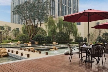 酒店 Wanda Realm Jingzhou