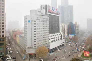 ホテル Ji  Dalian Qingniwa