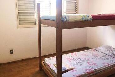 酒店 Hostel Wanderlust